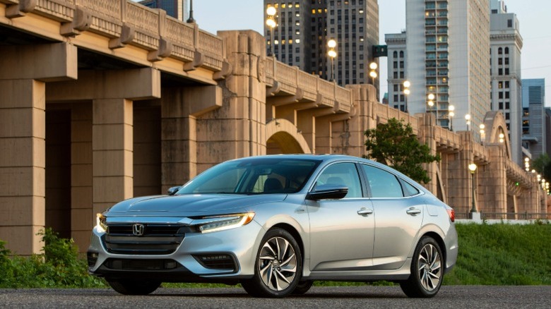 A silver 2022 Honda Insight