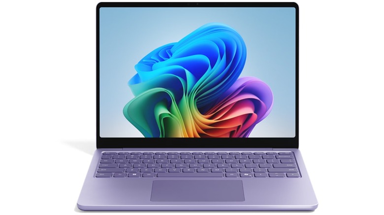 Microsoft Surface Laptop 7 keyboard and display