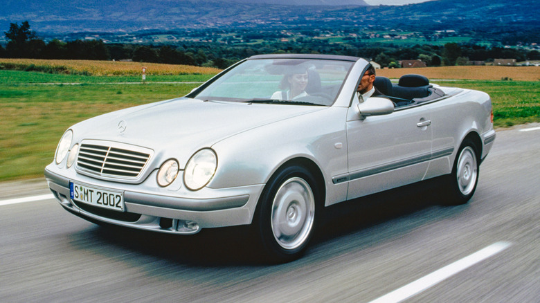 Mercedes-Benz CLK (W208)