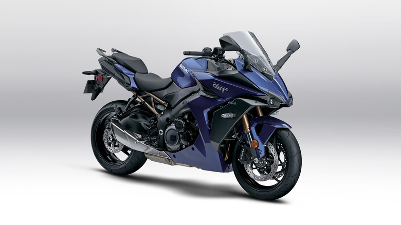 A Suzuki GSX-S1000GT