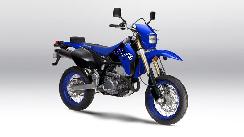 A Suzuki DR-Z400SM