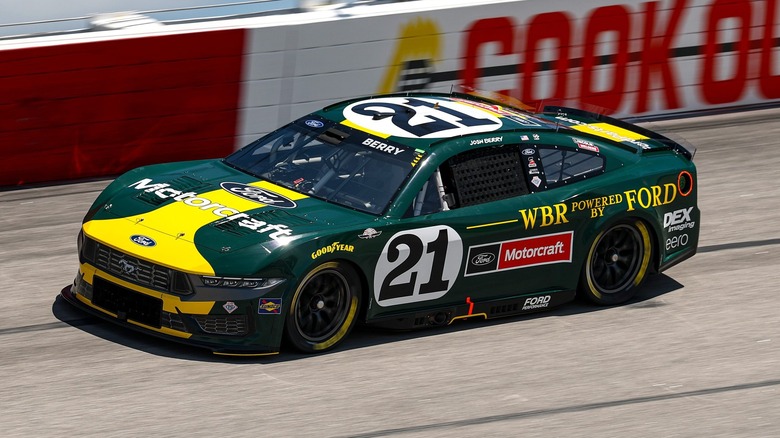 Josh Berry's racecar, #21 with green and yellow Ford Motorcraft branding