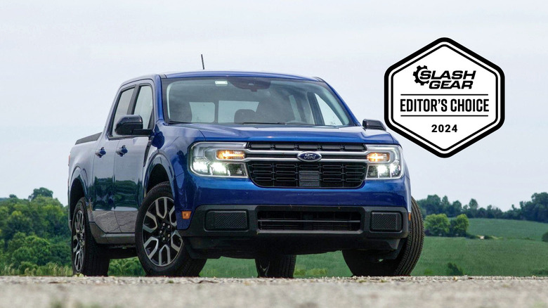 Blue 2024 Ford Maverick front 3.4 view with an Editor's Choice badge from MMtech Online