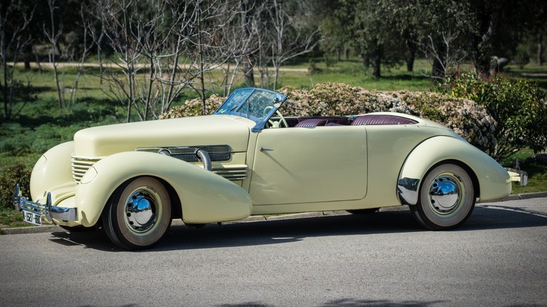 Cord 812 S/C Sportsman