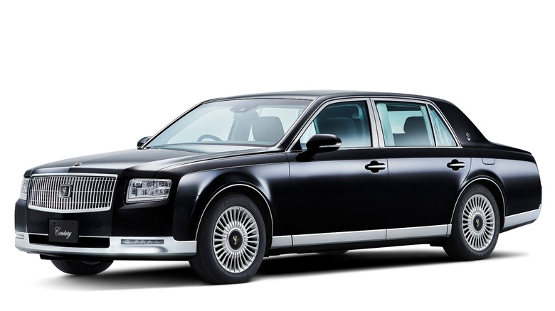 Black 2018 Toyota Century press photo