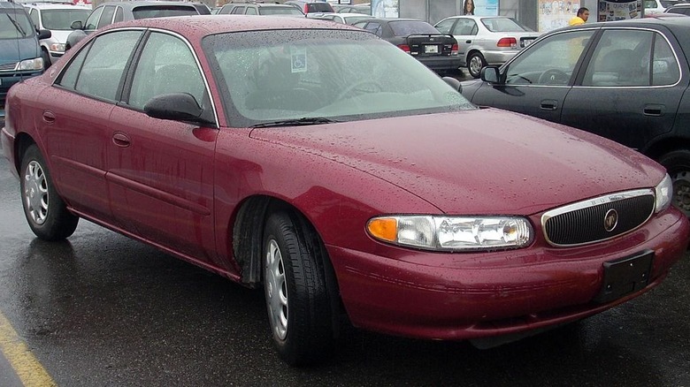 Red 2003-2005 Buick Century