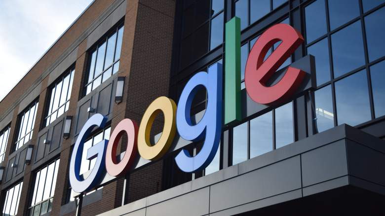 Google exterior sign