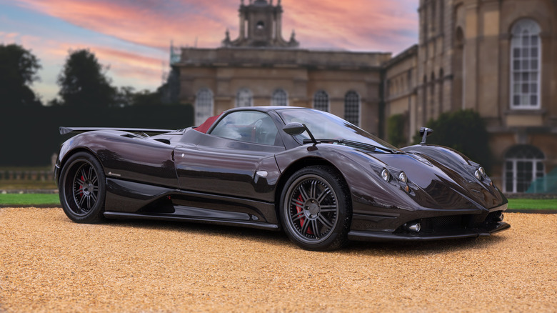 Pagani Zonda at a concours