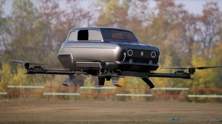 Renault Air4 inthe air