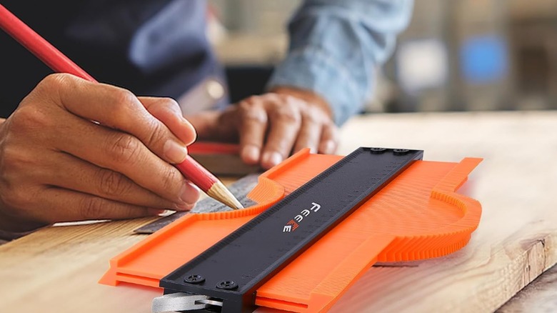 Feeke 12-Inch Contour Gauge