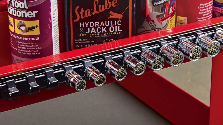 U.S. General 3/8-inch magnetic socket rail