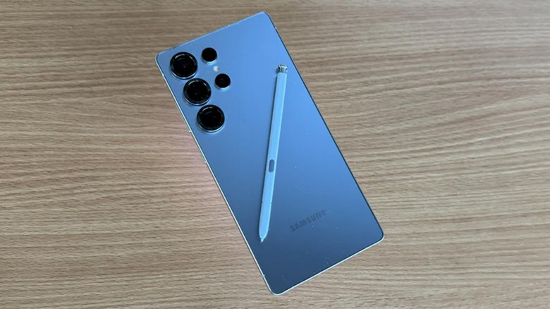 A photo of the back of a Samsung Galaxy S25 Ultra