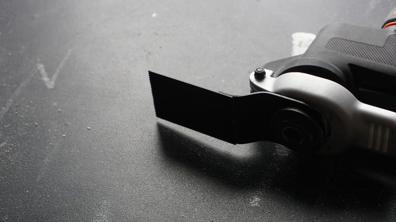 Close up of oscillating multi-tool