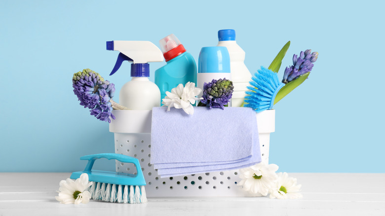 Cleaning tools in bucket