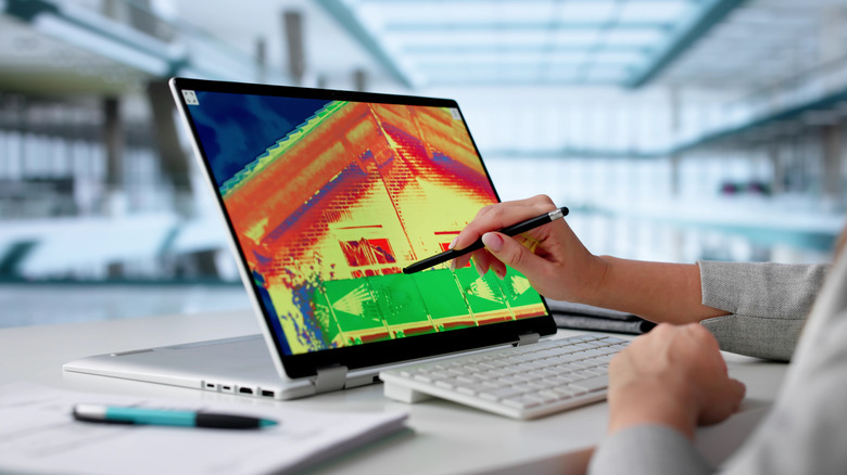 Thermal scan of a home on a tablet