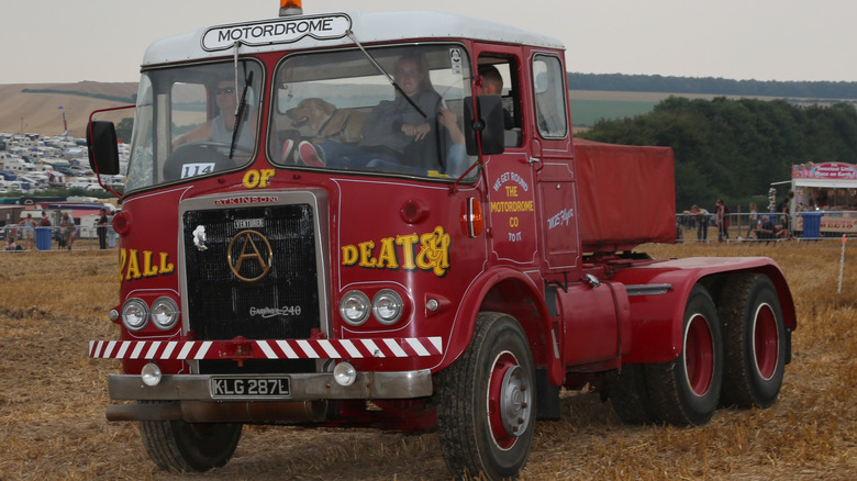 1972 Atkinson Leader truck front 3/4 view