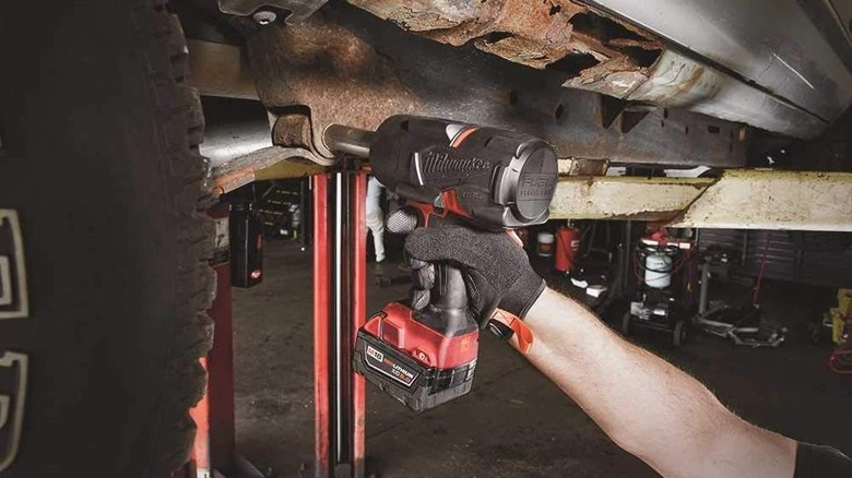 Milwaukee 2767-22 1/2 Inch Impact Wrench