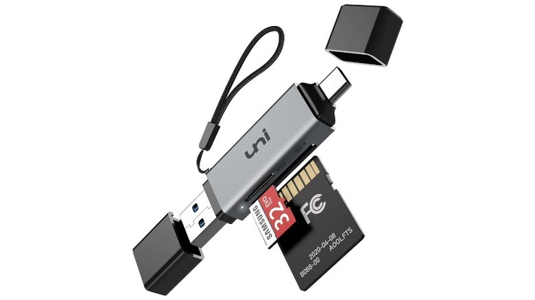 USB device with USB-A and USB-C ends
