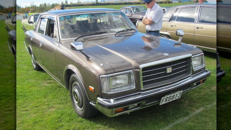 1984 Toyota Century at a car show