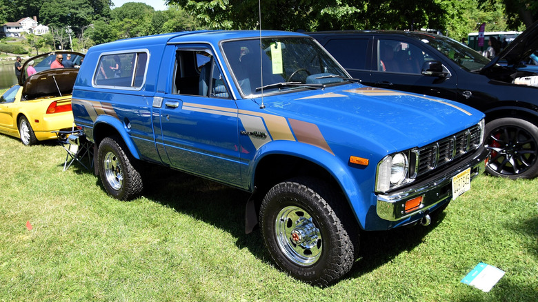 1981 Toyota Trekker at a car meet