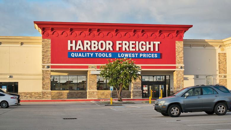 A Harbor Freight store front