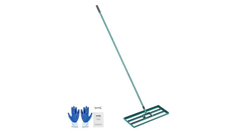 30 by 10-Inch Lawn Leveling Rake
