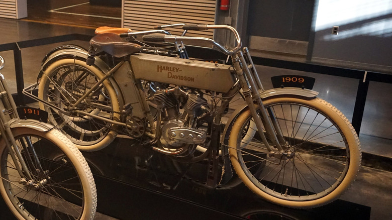 1909 Harley-Davidson Model 5-D V-Twin
