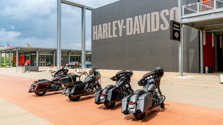 Bikes parked outside the Harley-Davidson museum
