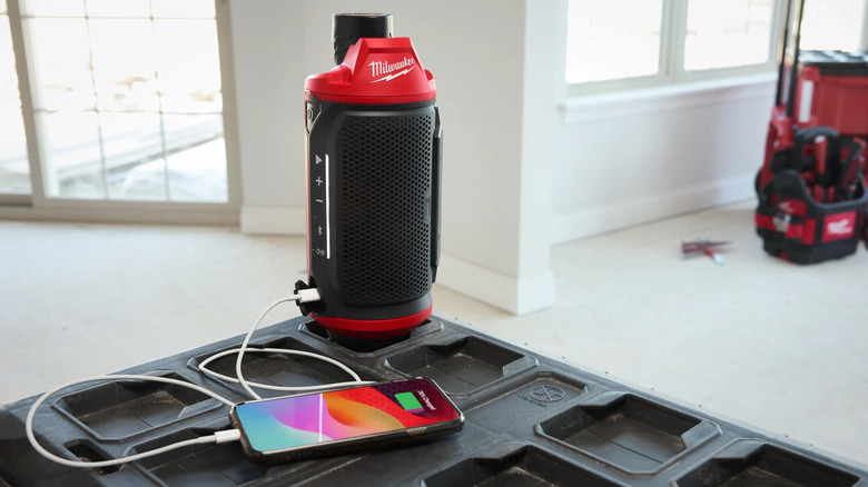 Milwaukee speaker locked to a Packout toolbox