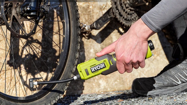 pumping bike tire with Ryobi pump kit