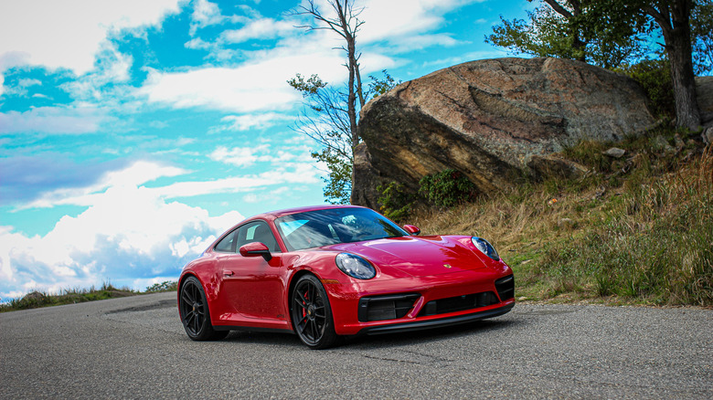 Porsche 911 GTS