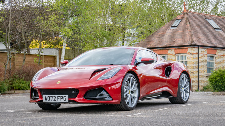 Lotus Emira