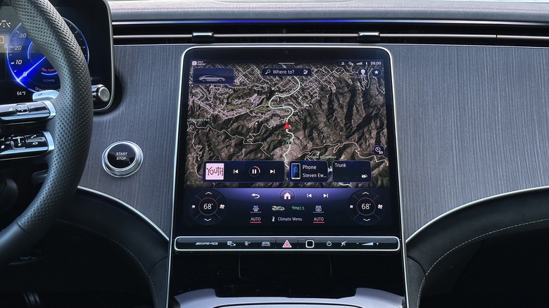 2023 Mercedes-AMG EQE center screen