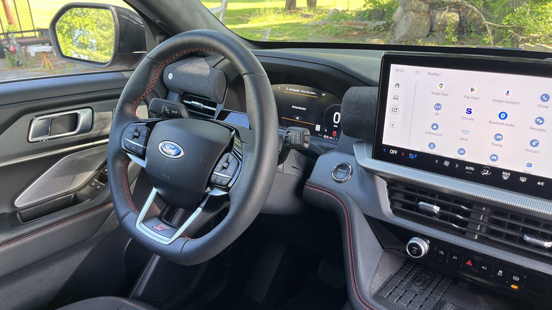 Ford Explorer ST steering wheel