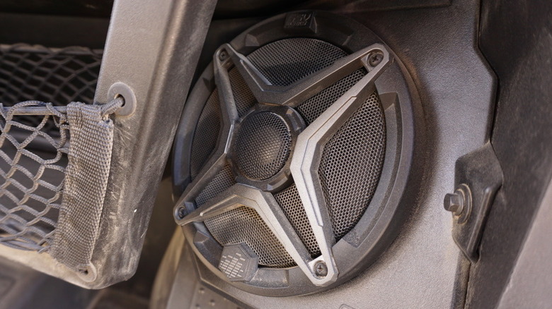 2025 Honda Pioneer 1000-5 speaker