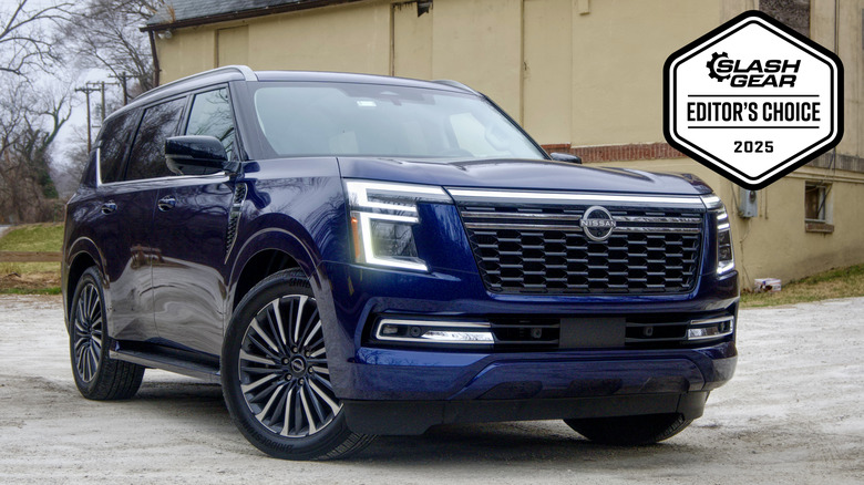 2025 Nissan Armada front 3/4 view