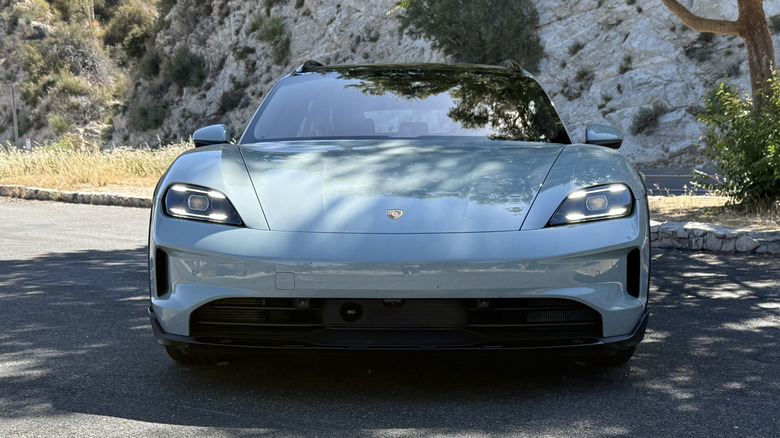 2025 Porsche Taycan Cross Turismo front