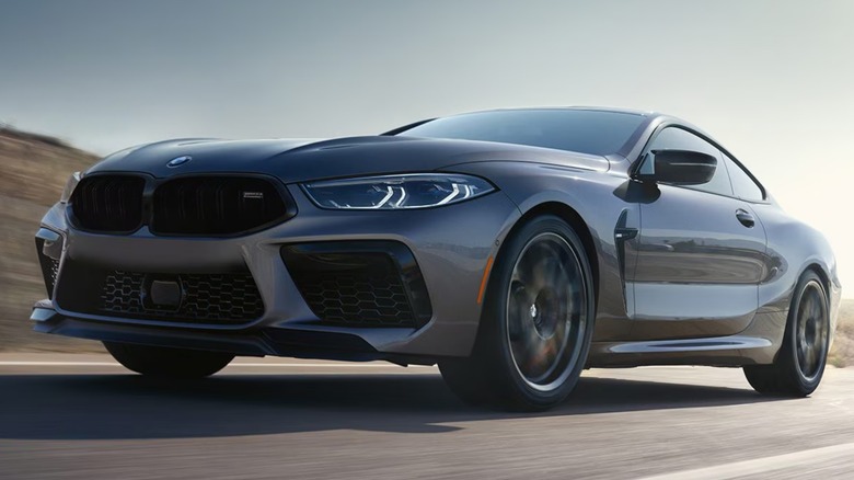 gray bmw m8