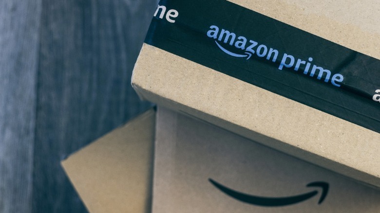 amazon delivery boxes