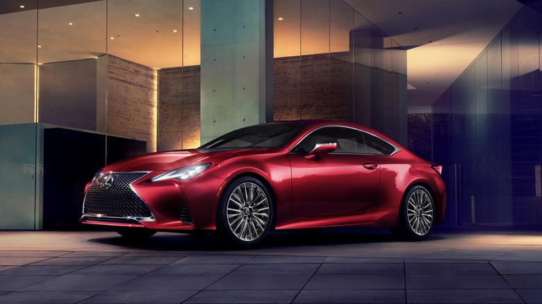 2025 Lexus RC, front 3/4 view, red exterior