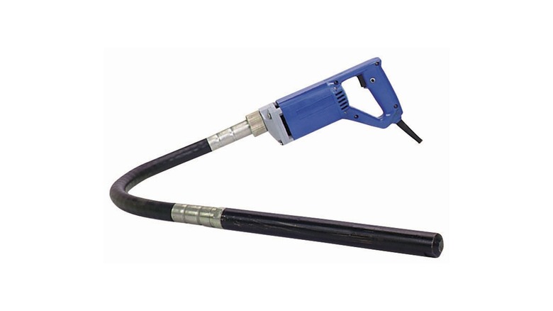 Product image of a Chicago Electric concrete vibrator