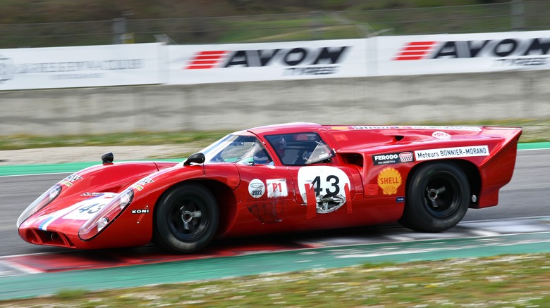 Lola T70 race car