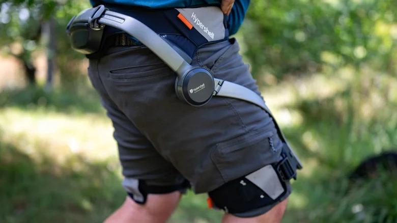MMtech Online's reviewer Andy wearing the Hypershell Pro X Exoskeleton