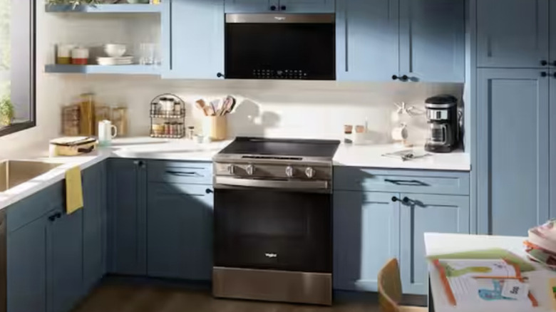 Whirlpool's smart electric range in kitchen