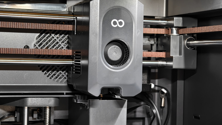 The print head of a 3D printer