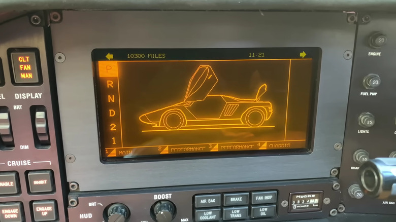 Vector W8 digital dash with car outline