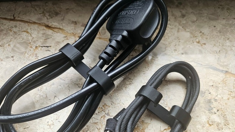 cable clip with cables