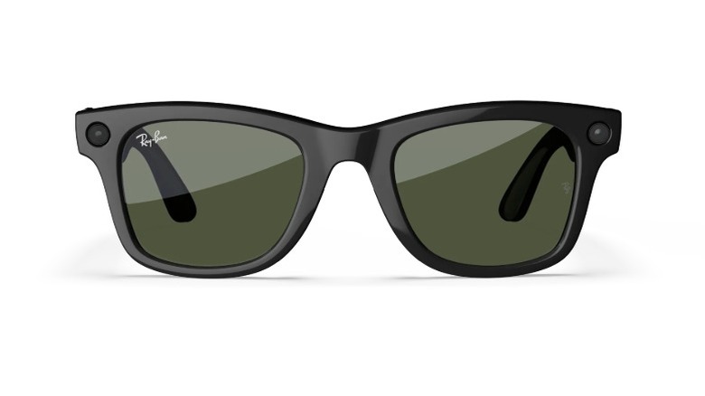 Ray-Ban Gen 1 glasses with a green lens