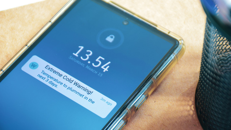 Extreme cold warning on phone