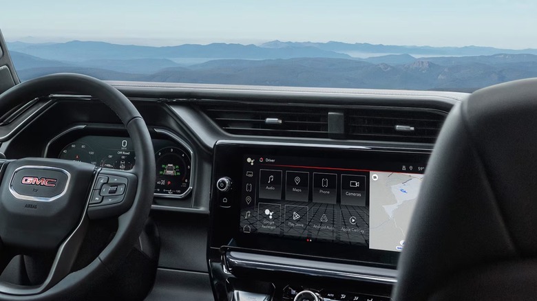 Picture displaying GMC infotainment screen